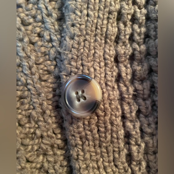 Forever21 Cropped Green Cardigan - Picture 3 of 5